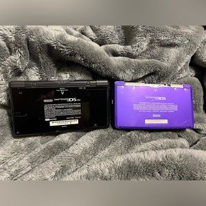 Nintendo DS Lite And 3DS System - With 11 Games And  Both With Charging Cable